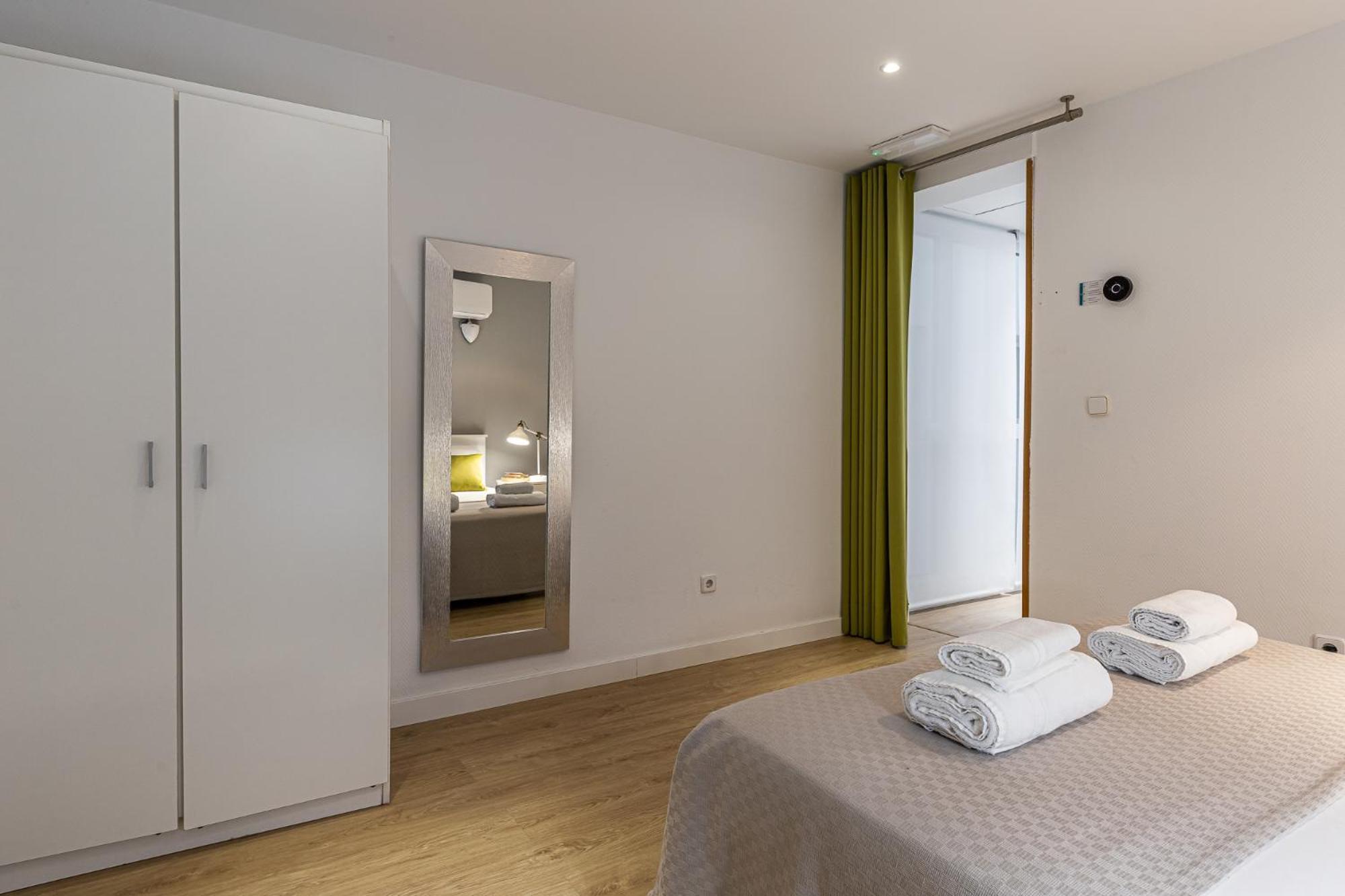 Waou Apartamentos En Sol Confort 2 Madrid Extérieur photo